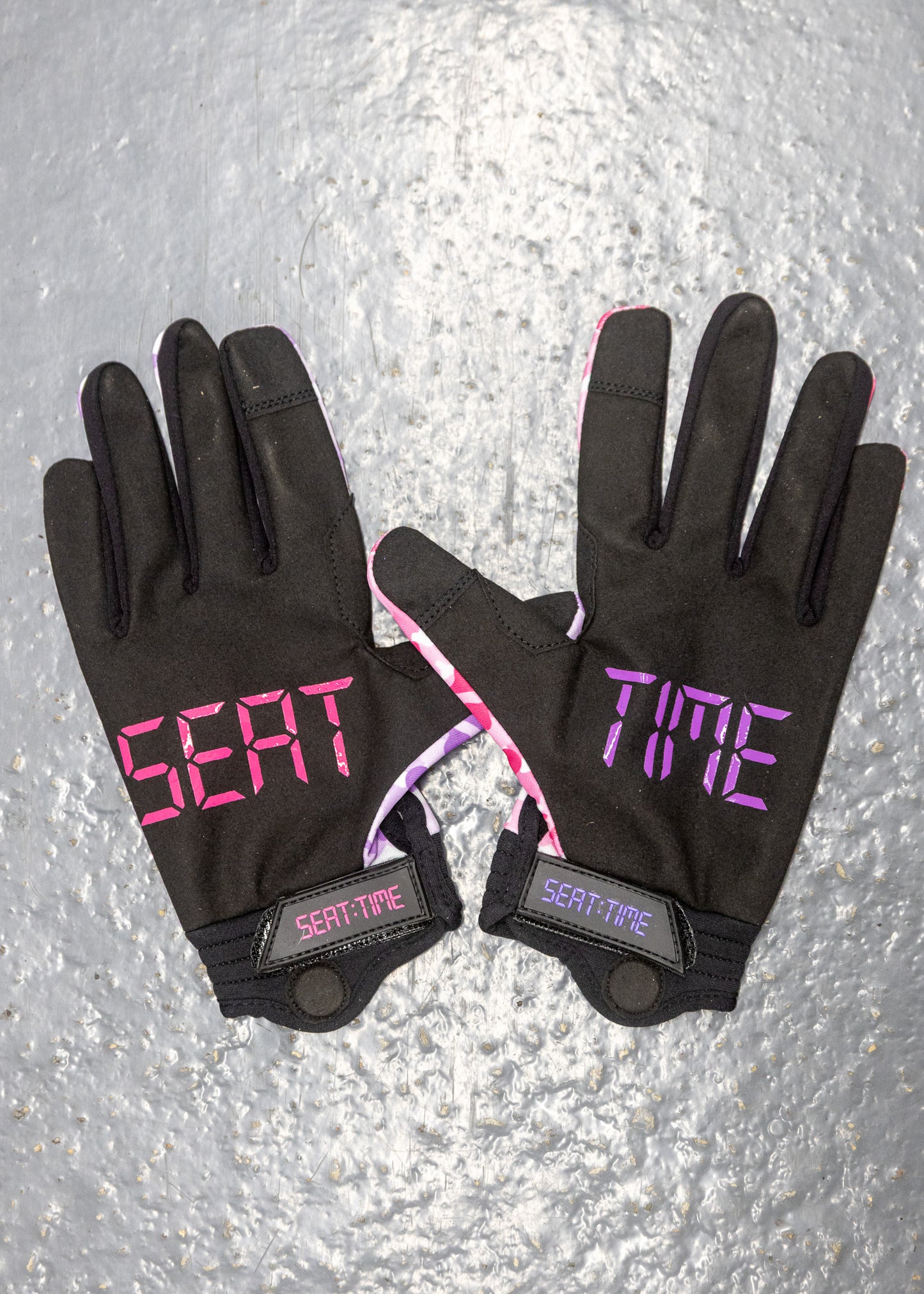 V1 Gloves