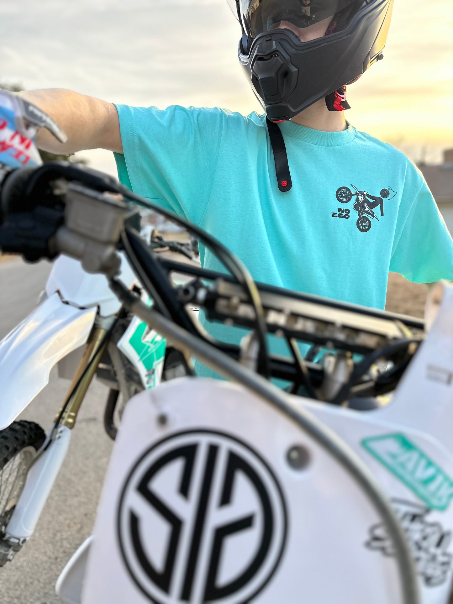 V3 Tee - Tiffany Blue