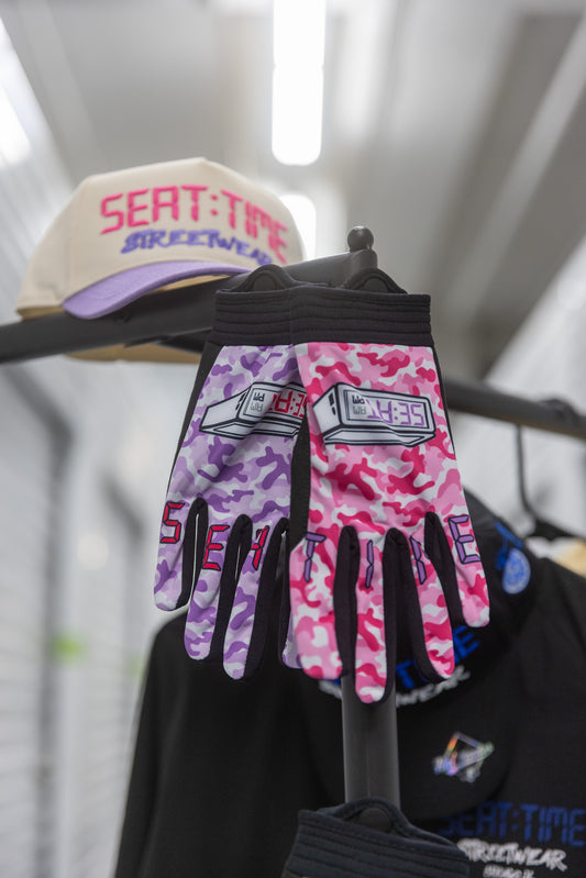 V1 Gloves