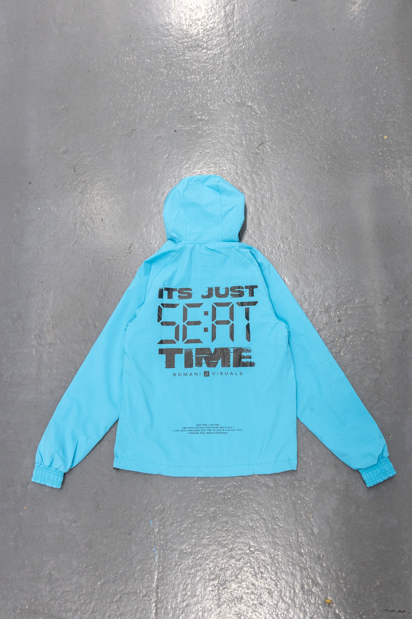 V1 Windbreaker