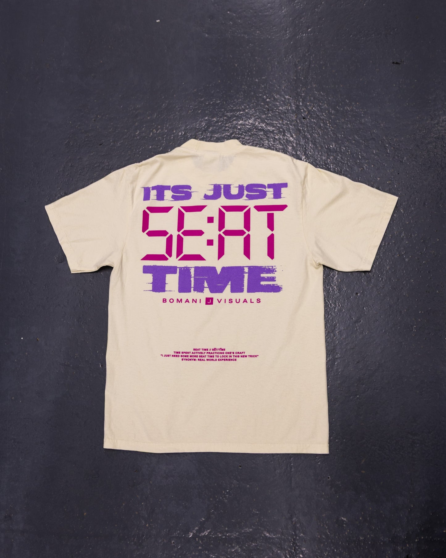 V4 Oversized Tee - Creme